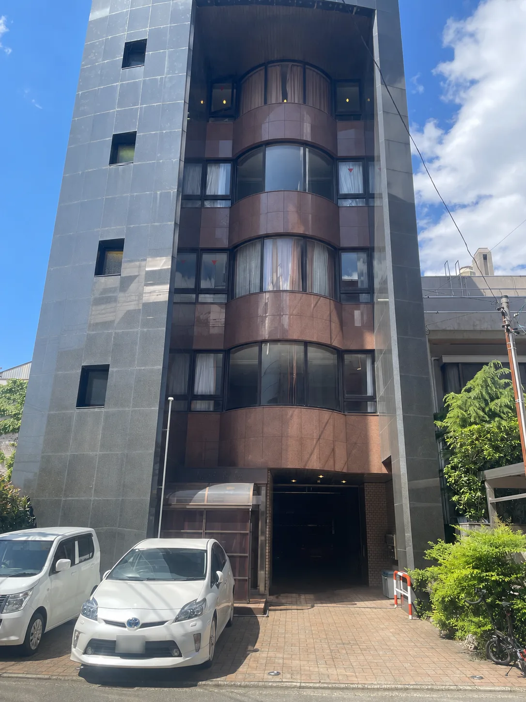 OICOS(建物外観)